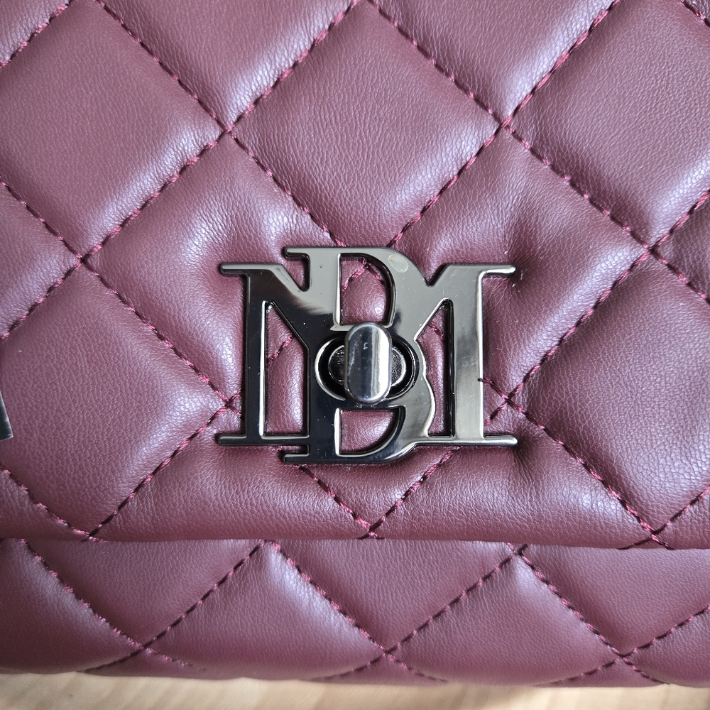 Badgley Mischka Quilted Burgundy Messenger Vegan Leather Handbag - Picture 2 of 8